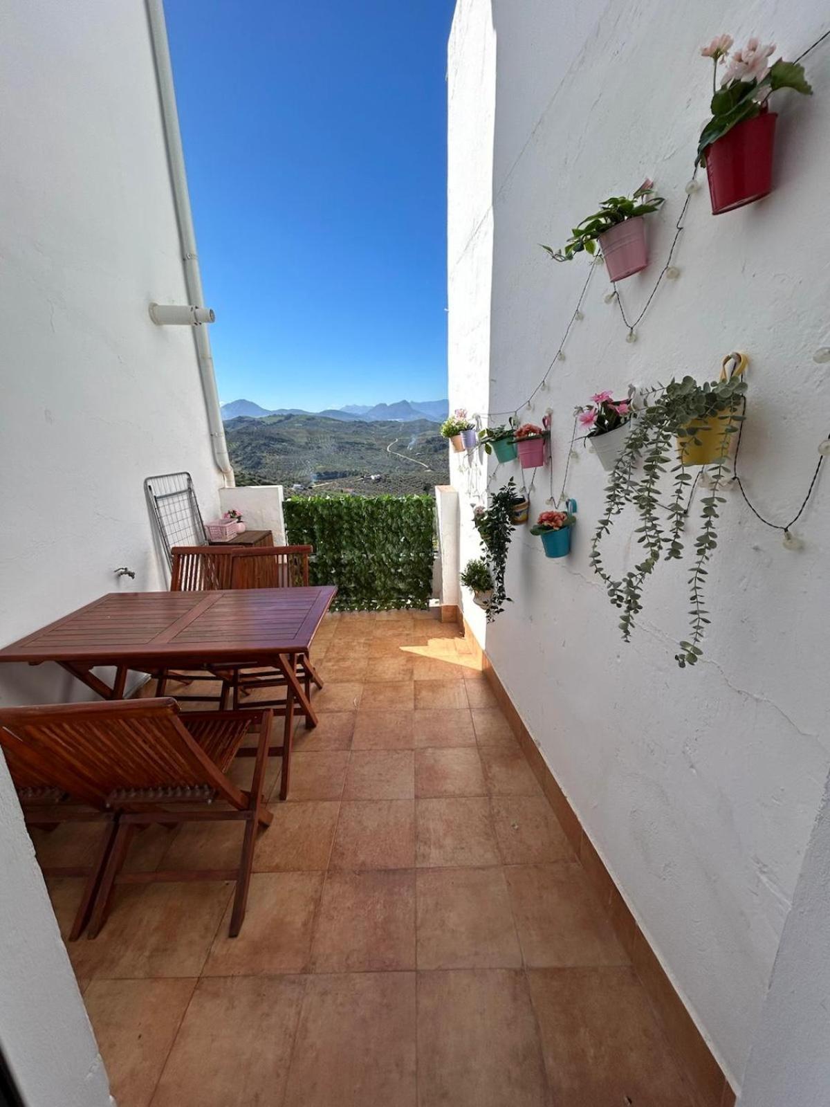 La Casa De Mi Rosa Villa Olvera Buitenkant foto